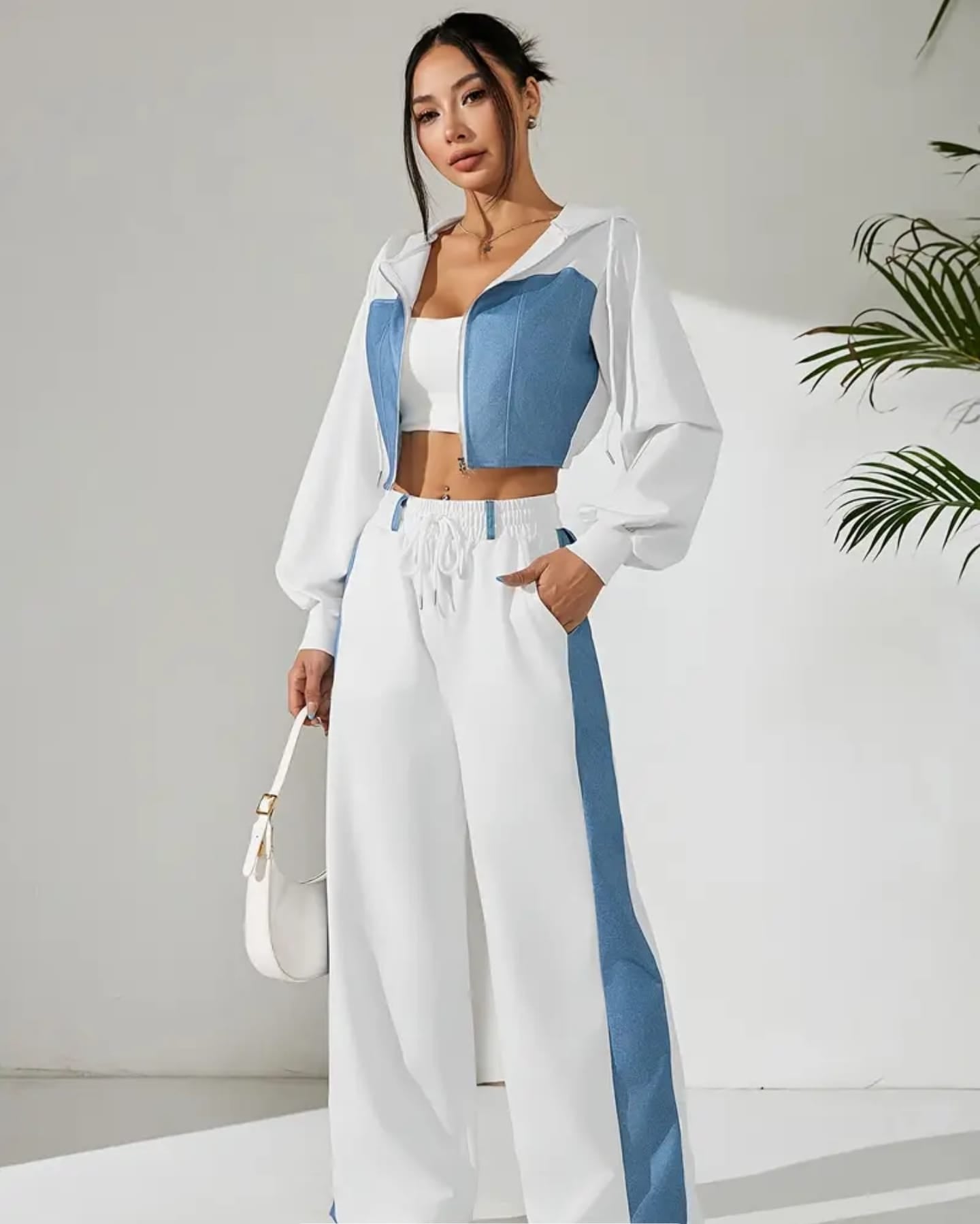 Color-Toned Graphic Sports Suit